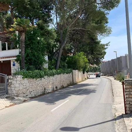 Hrabar 公寓 特罗吉尔